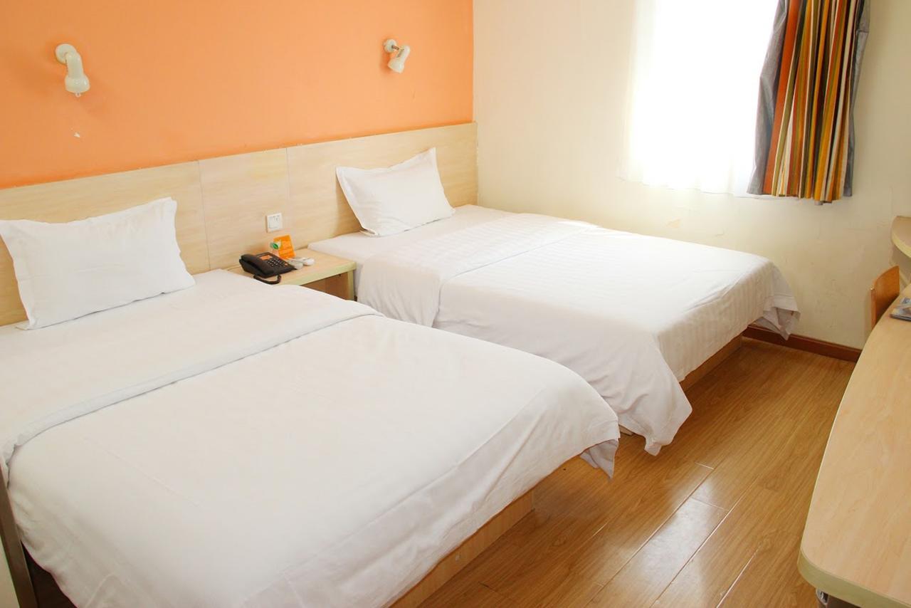 7Days Inn Huaihua Mayang Binhe Road Екстериор снимка